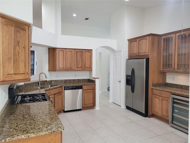 2011 CATTLEMAN DRIVE, Brandon, FL 33511