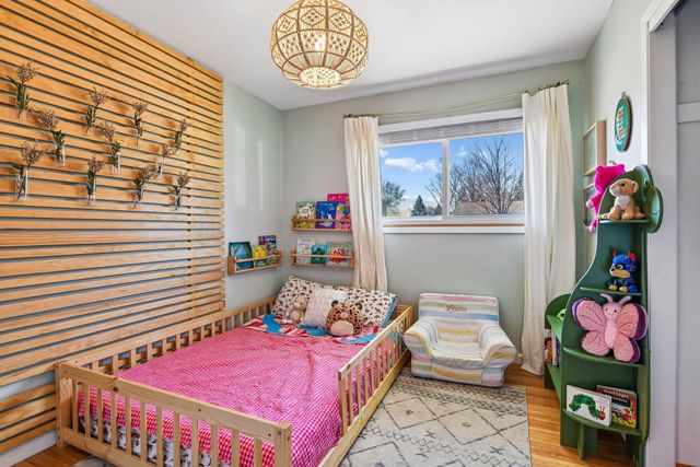 2712 Ohenry Road, Brooklyn Center, MN 55430