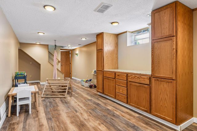 2712 Ohenry Road, Brooklyn Center, MN 55430