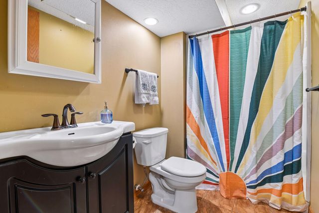 2712 Ohenry Road, Brooklyn Center, MN 55430