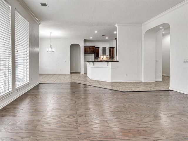 9701 Lakecrest Drive, Oklahoma City, OK 73159