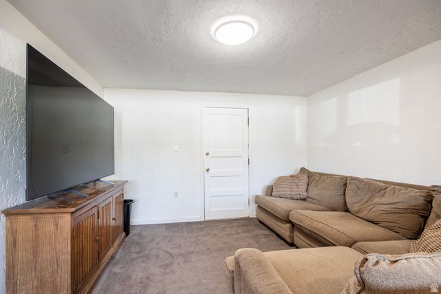 7331 S 1420 E, Cottonwood Heights, UT 84121