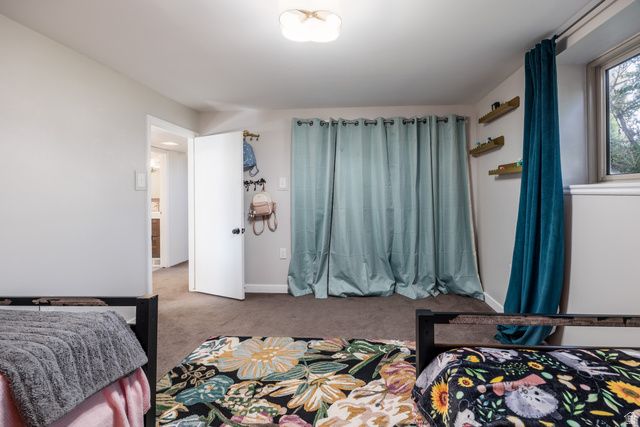 7331 S 1420 E, Cottonwood Heights, UT 84121