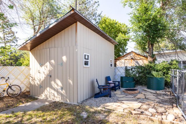 7331 S 1420 E, Cottonwood Heights, UT 84121