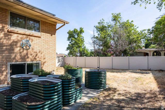 7331 S 1420 E, Cottonwood Heights, UT 84121
