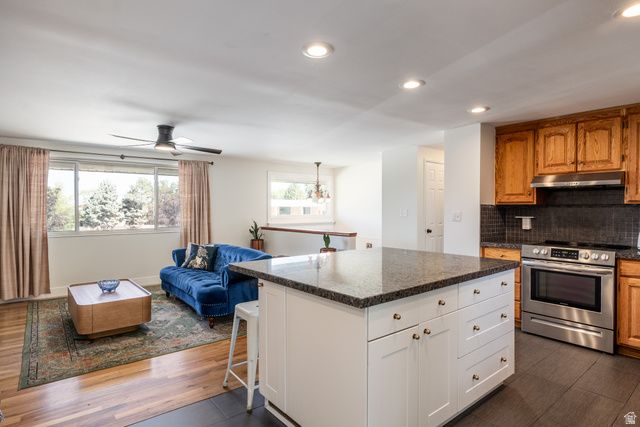 7331 S 1420 E, Cottonwood Heights, UT 84121