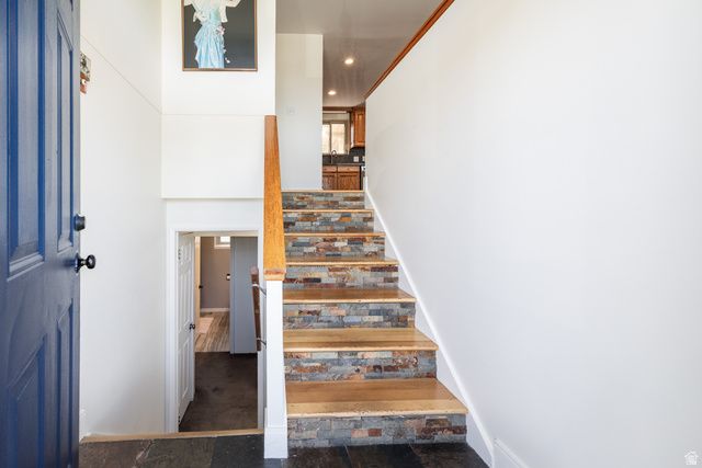 7331 S 1420 E, Cottonwood Heights, UT 84121