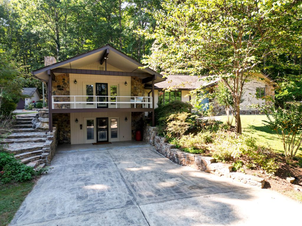 568 Castle Street, Monticello, KY 42633