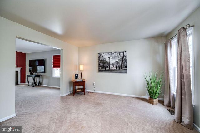 36 PICKWICK PL, Reading, PA 19606