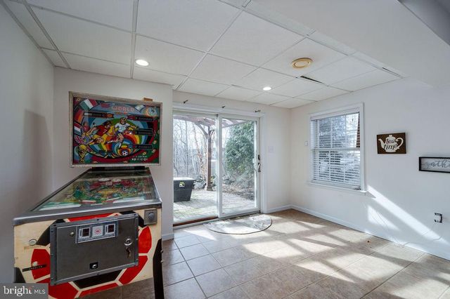 36 PICKWICK PL, Reading, PA 19606