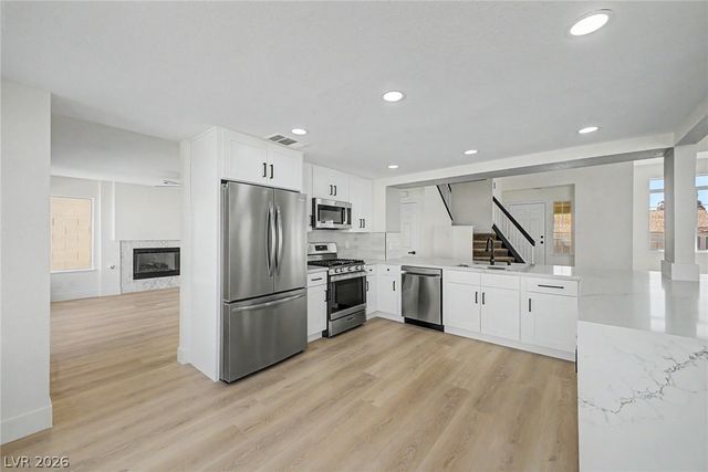 9812 Eagle Rock Court, Las Vegas, NV 89117