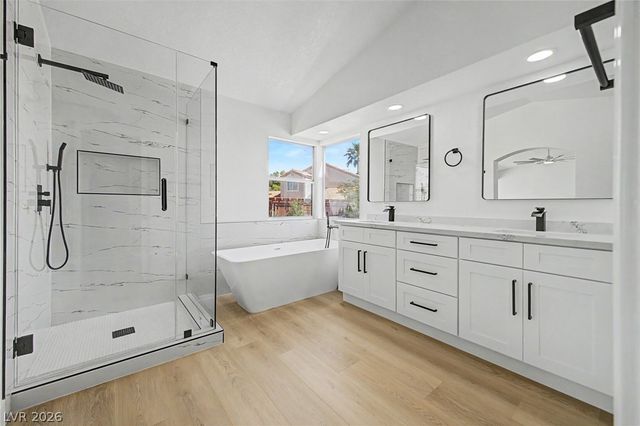 9812 Eagle Rock Court, Las Vegas, NV 89117