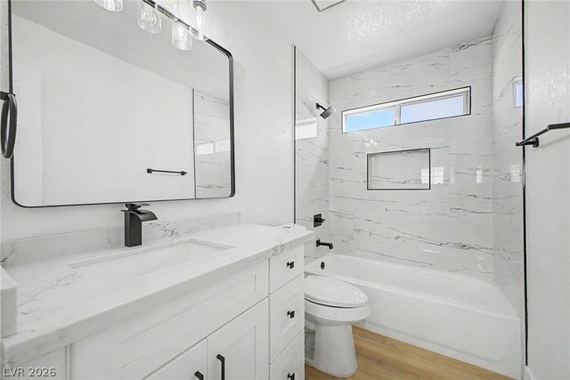 9812 Eagle Rock Court, Las Vegas, NV 89117
