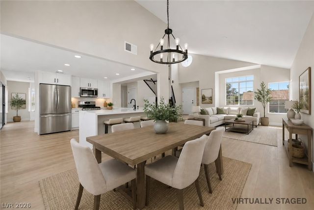 9812 Eagle Rock Court, Las Vegas, NV 89117