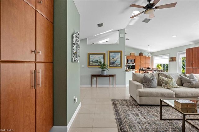 1914 NW 15th ST, Cape Coral, FL 33993