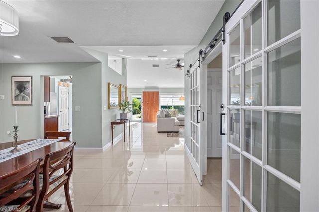 1914 NW 15th ST, Cape Coral, FL 33993