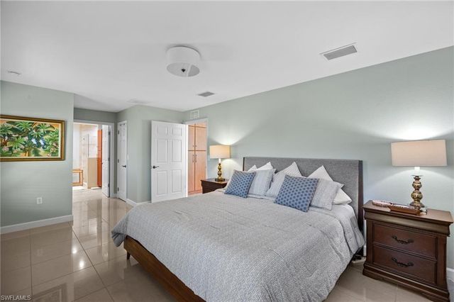 1914 NW 15th ST, Cape Coral, FL 33993