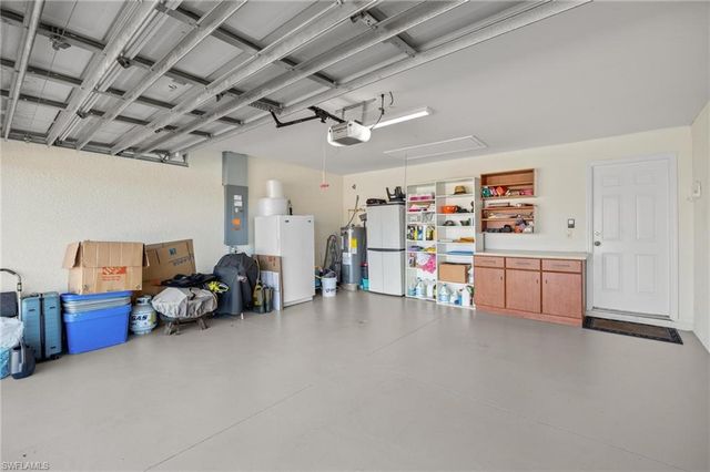 1914 NW 15th ST, Cape Coral, FL 33993