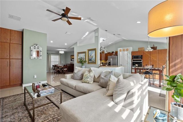 1914 NW 15th ST, Cape Coral, FL 33993