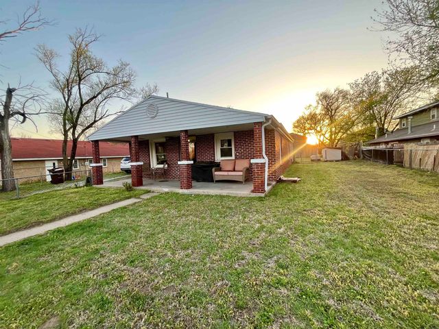 1125 N Meridian Ave, Wichita, KS 67203