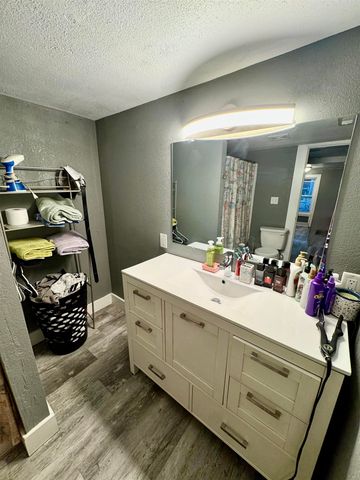 1125 N Meridian Ave, Wichita, KS 67203