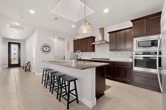 3417 Deledda Road NE, Rio Rancho, NM 87144