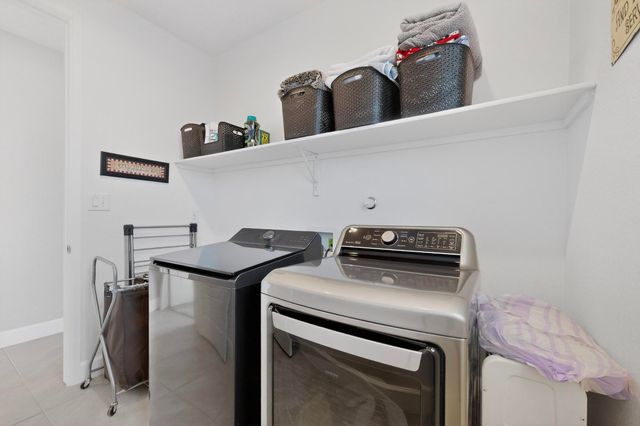 3417 Deledda Road NE, Rio Rancho, NM 87144