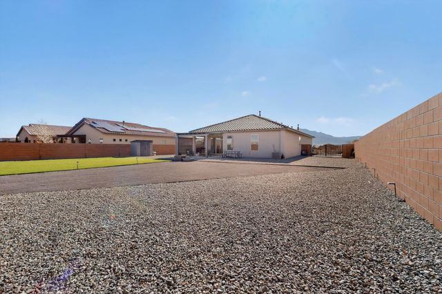 3417 Deledda Road NE, Rio Rancho, NM 87144