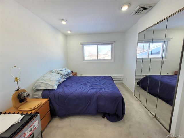 702 Fishermans Road, Baldwin, NY 11510