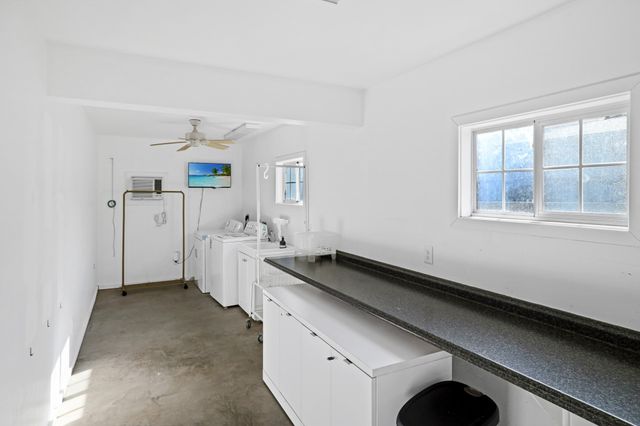 6222 Kenwood Avenue, Dallas, TX 75214