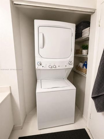 3300 NE 191st St 1803, Aventura, FL 33180