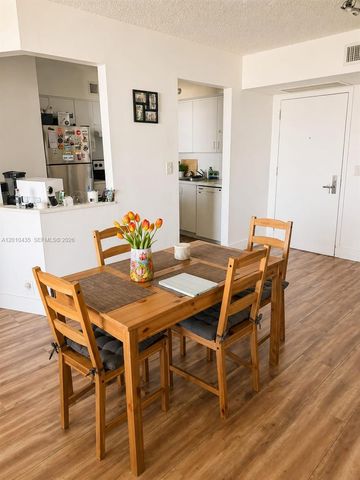 3300 NE 191st St 1803, Aventura, FL 33180