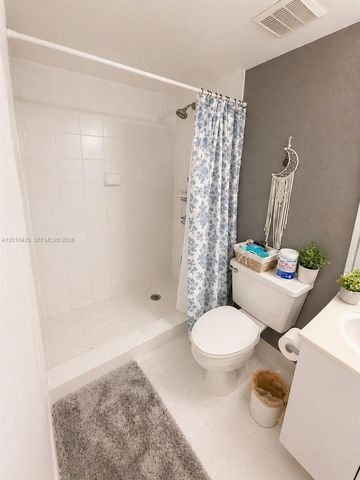 3300 NE 191st St 1803, Aventura, FL 33180