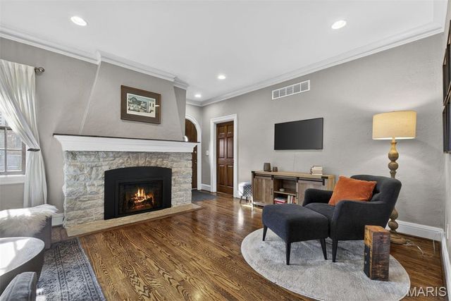 7437 Stratford Avenue, University City, MO 63130