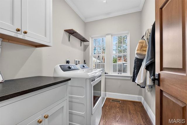 7437 Stratford Avenue, University City, MO 63130