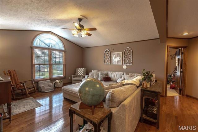 503 Primrose Lane, Houston, MO 65483