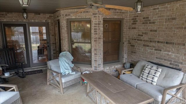 503 Primrose Lane, Houston, MO 65483