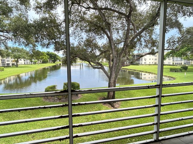 22 Dorset A 22, Boca Raton, FL 33434