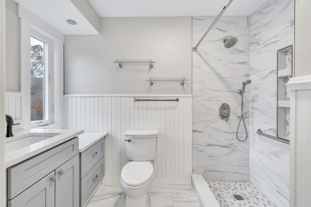 35 Algonquin Lane D, Stratford, CT 06614