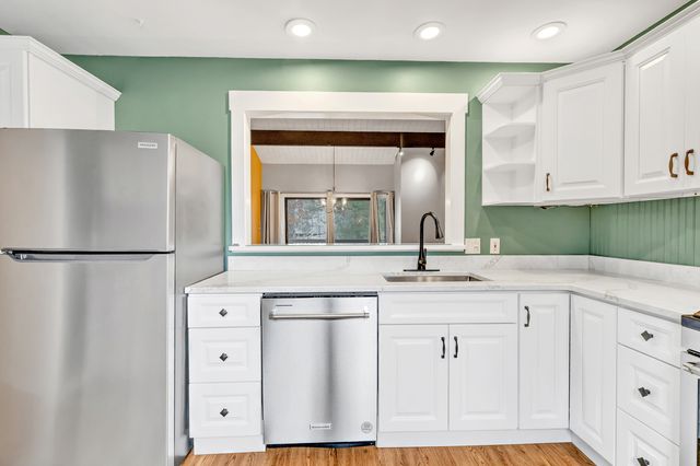 35 Algonquin Lane D, Stratford, CT 06614