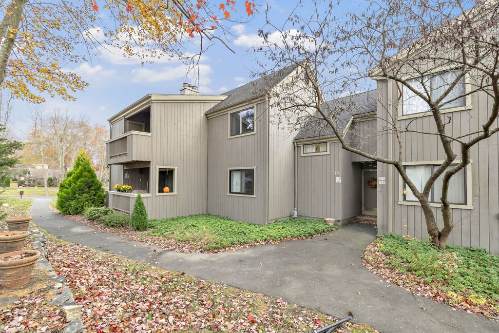 35 Algonquin Lane D, Stratford, CT 06614