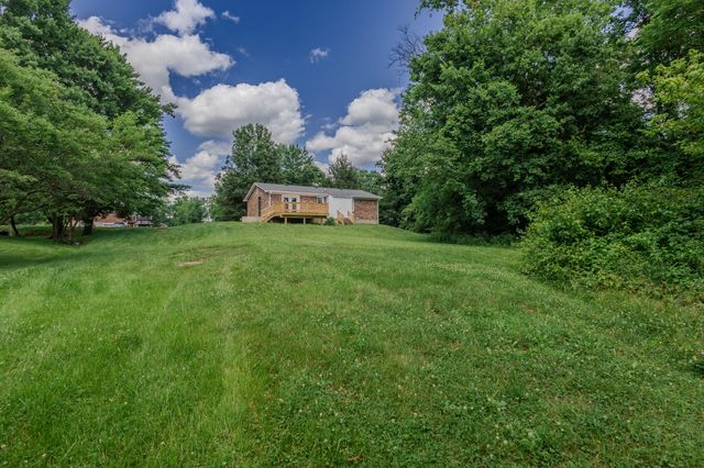 105 Maple Street, Lawrenceburg, KY 40342