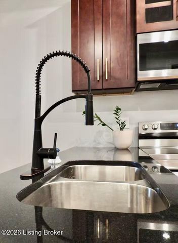 703 Rubel Ave, Louisville, KY 40204