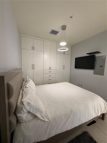 7815 NW 104th Avenue 32, Doral, FL 33178