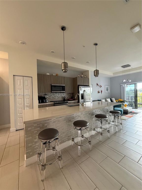 7815 NW 104th Avenue 32, Doral, FL 33178