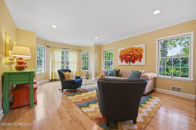 89 N Mitchell Place, Little Silver, NJ 07739