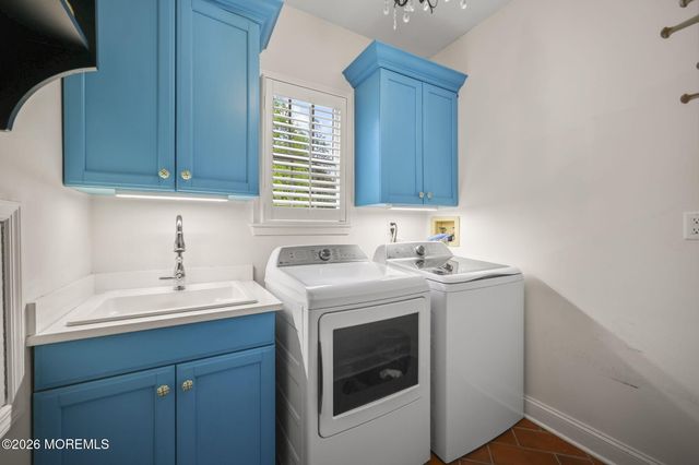 89 N Mitchell Place, Little Silver, NJ 07739