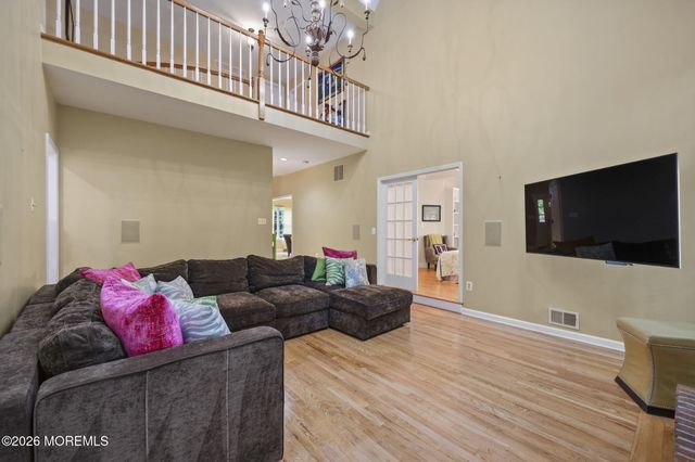 89 N Mitchell Place, Little Silver, NJ 07739