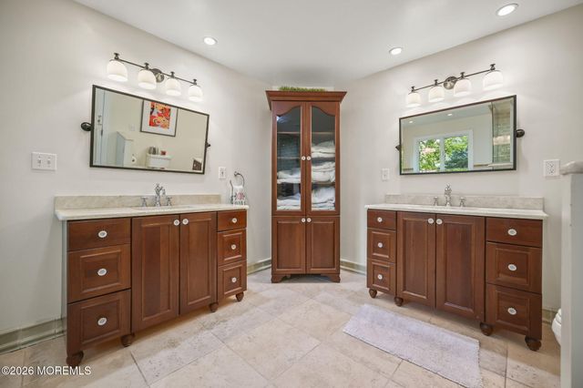 89 N Mitchell Place, Little Silver, NJ 07739