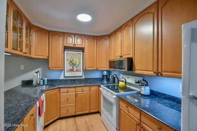 173 Summerwalk Circle, Chapel Hill, NC 27517